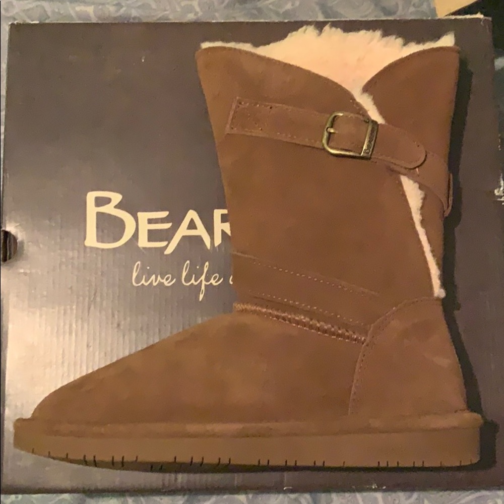 BEARPAW BOOTS